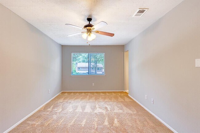 Building Photo - 73 S Waxberry Rd