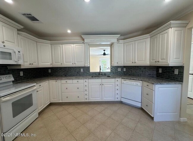 Foto del edificio - 12558 Glamdring Ct