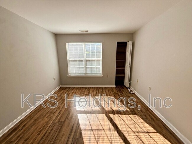 Foto del edificio - 13621 Garfield Pl