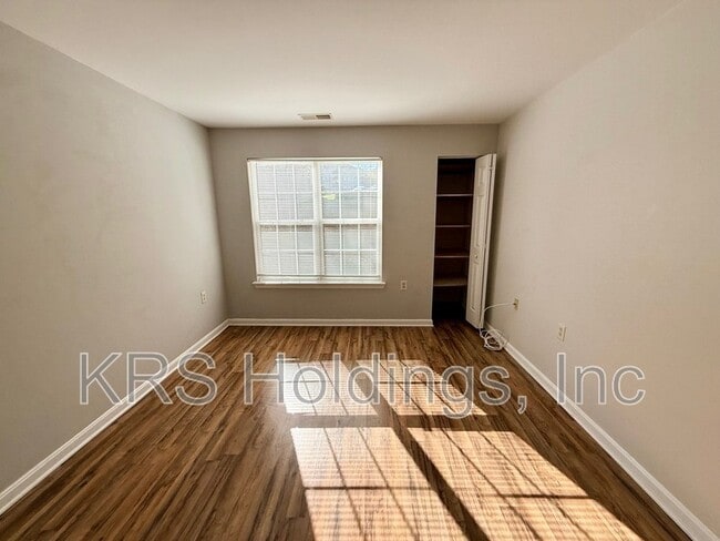 Building Photo - 13621 Garfield Pl