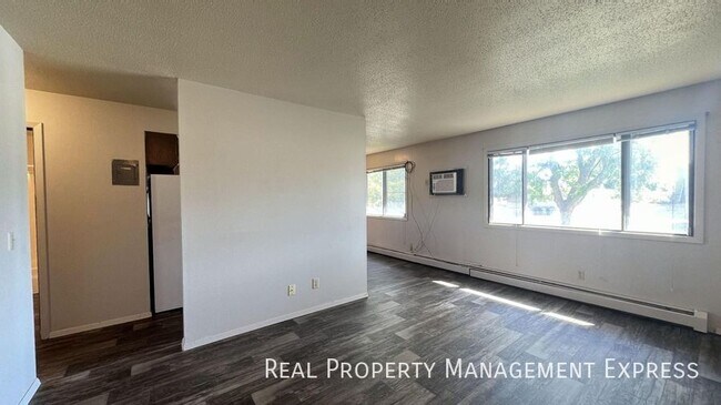 Building Photo - 3711 S Cathy Ave