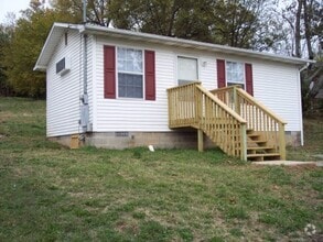 Building Photo - 1513 Brown Ave