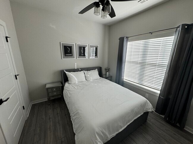 Habitación de invitados - 1470 W Cato Springs Rd