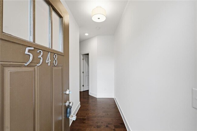 Building Photo - 5348 Brooklands Dr