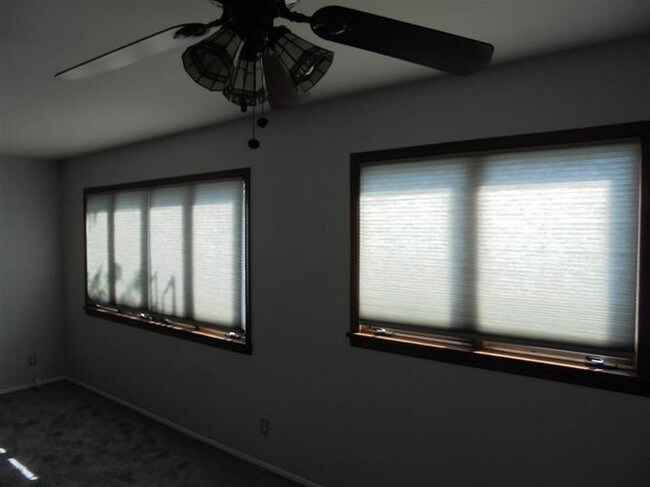 Foto del edificio - 186 W 17th St