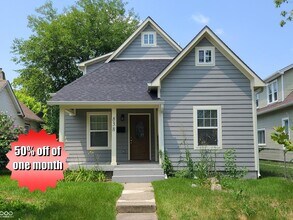 Building Photo - 838 N Temple Ave