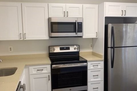 Foto principal - 2926 Yarling Ct