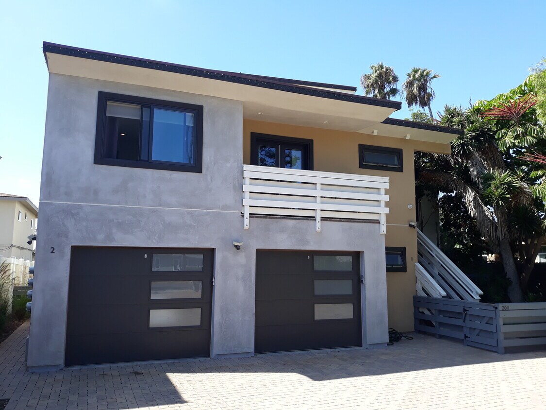 2011 S Tremont St Unit 2A, Oceanside, CA 92054 Apartments in