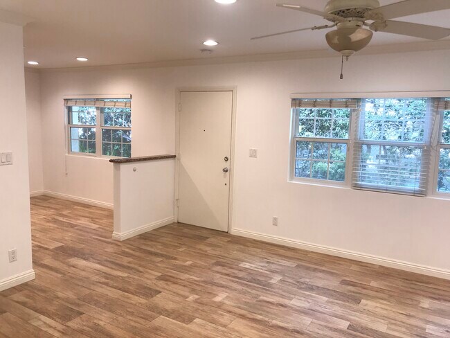Sala de estar - 817 18th St
