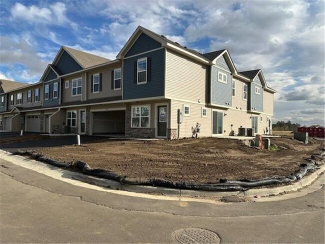 Building Photo - 14934 Adare Wy
