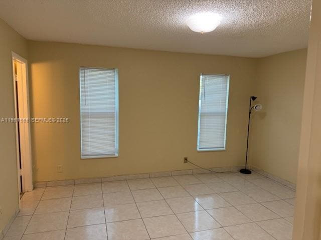 Foto del edificio - 326 N 61st Terrace