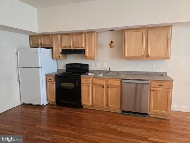 Foto del edificio - 2025 N 18th St