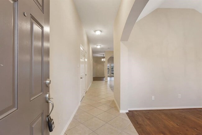 Foto del edificio - 2419 Morgan Ridge Ln