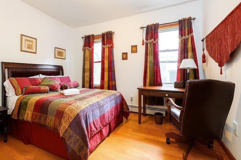 Foto principal - 469 Windsor St
