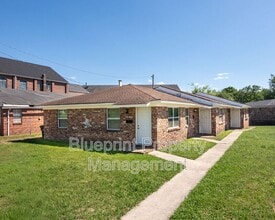 Building Photo - 1521 22nd St Ensley