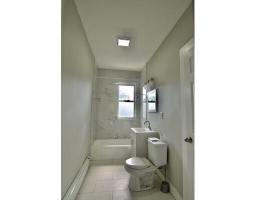 Foto del edificio - 103 Homestead St