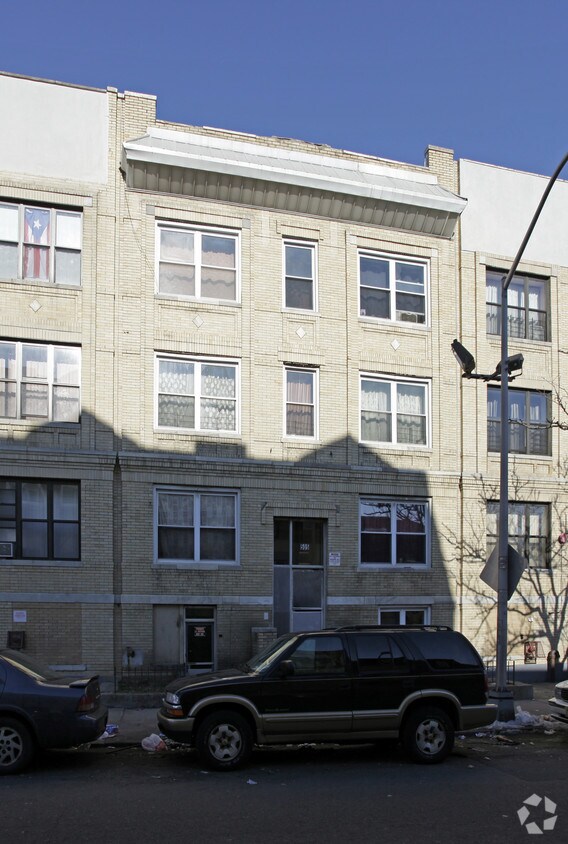 Foto del edificio - 505 Bergen Ave