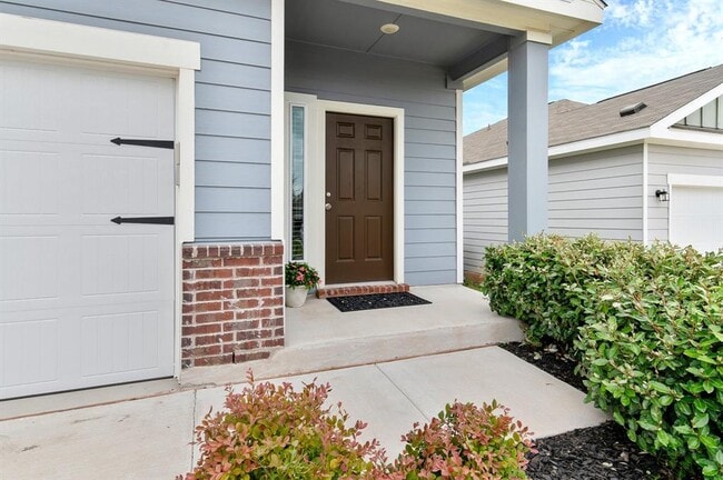 Building Photo - 19510 Caymus Dr