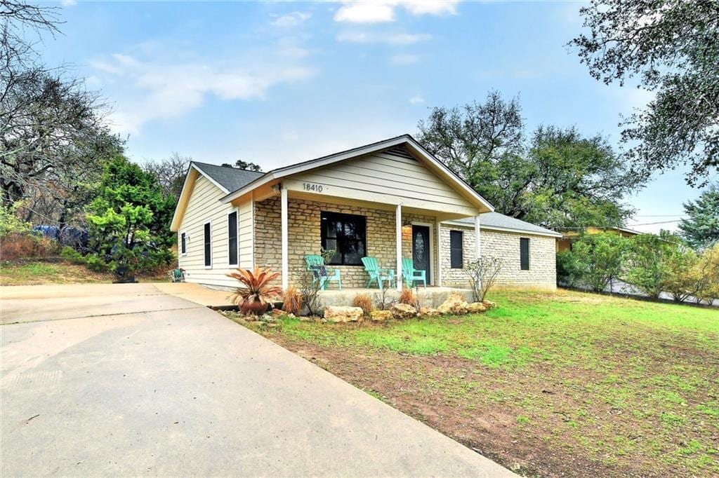 18410 E Lake Terrace Dr, Jonestown, TX 78645 House Rental in