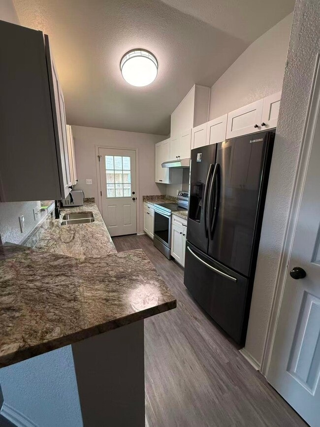 Building Photo - 4408 July Dr