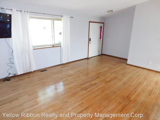 Building Photo - 3 br, 2 bath House - 1525 Leewood Court
