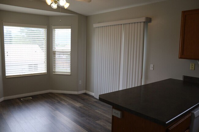 Building Photo - Gorgeous 4 bed 2 bath home in Heber