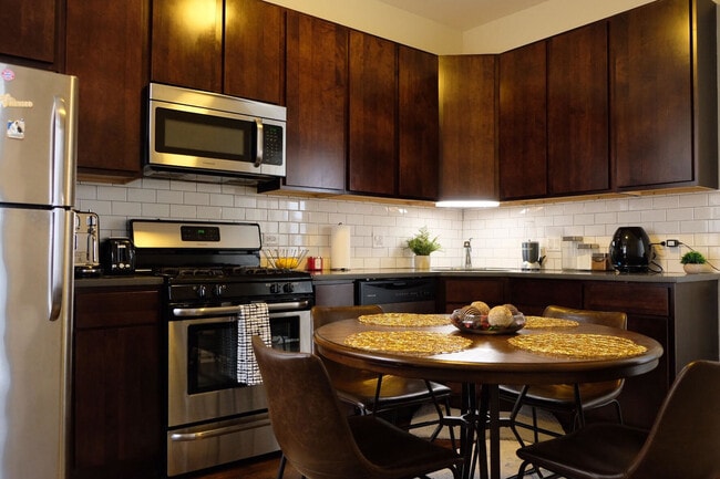 Kitchen - 2341 W Charleston St
