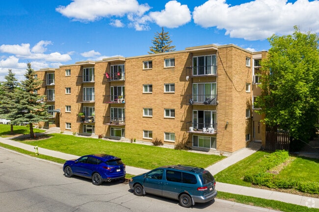 Building Photo - Sunalta 1624
