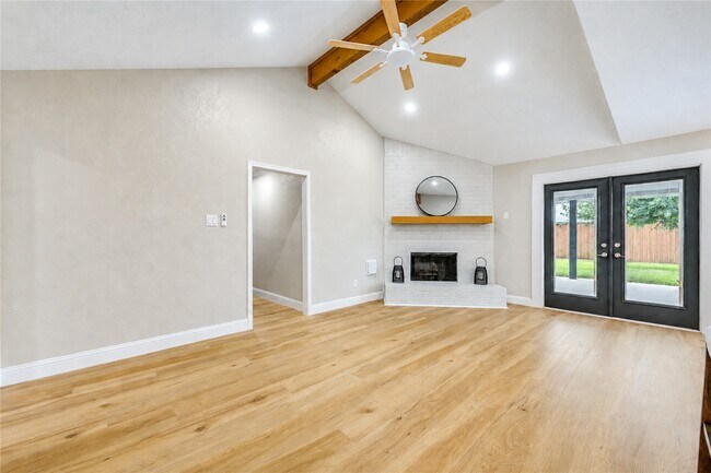Building Photo - 4911 Fairdale St