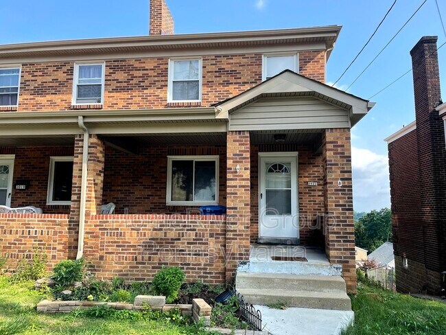 Building Photo - 3021 Churchview Ave