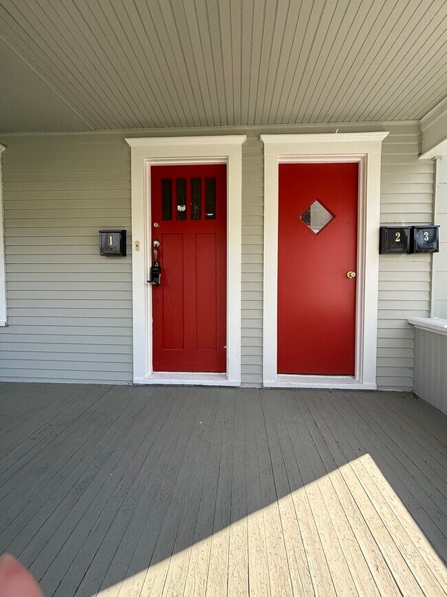 128130 Mildred Ave Unit 130 Mildred 1st Floor, Syracuse, NY 13206