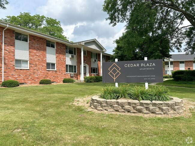 Building Photo - Cedar Plaza Apartments