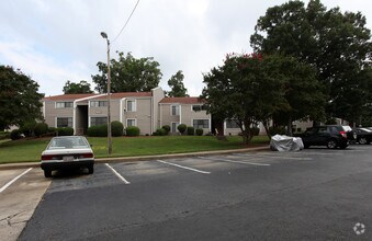 The Colony Apartments Burlington Nc The Colony Apartments Burlington Nc
