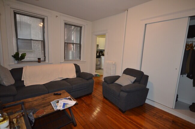 Foto del edificio - 46 Joy St