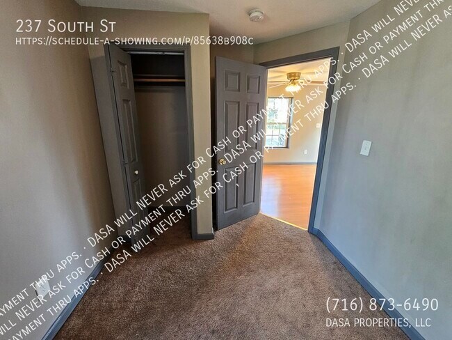 Foto del edificio - 237 South - 3 Bed / 1 Bath