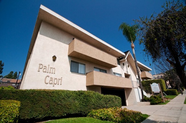 Foto del edificio - Palm Capri Apartments