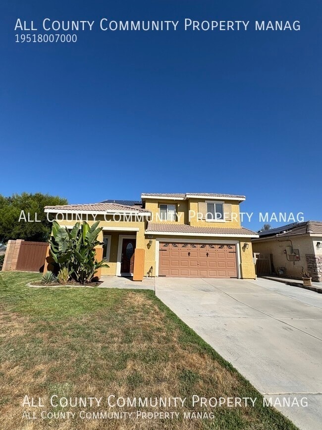 Building Photo - 26836 Hanford St
