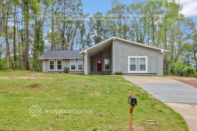 Foto del edificio - 4598 Huntsman Bend