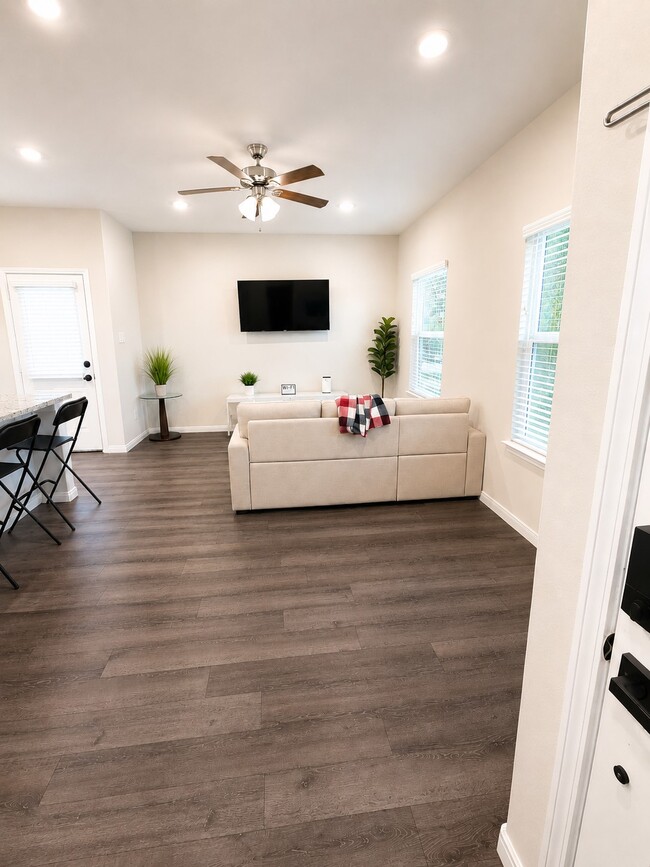Foto del edificio - 16894 Glenheath St