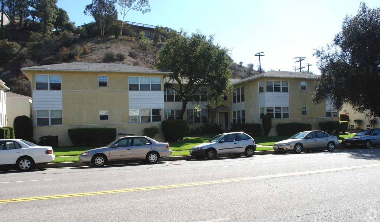 Building Photo - 1020 Verdugo Rd