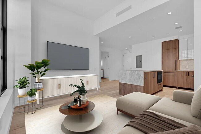 Building Photo - 29 Huron St