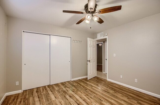 Building Photo - 694 E Erie Street, Chandler, AZ, 85225