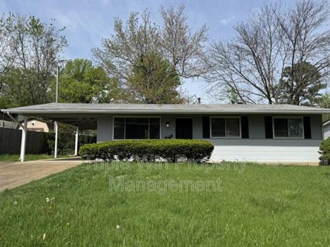 Foto del edificio - 1035 Bluefield Dr