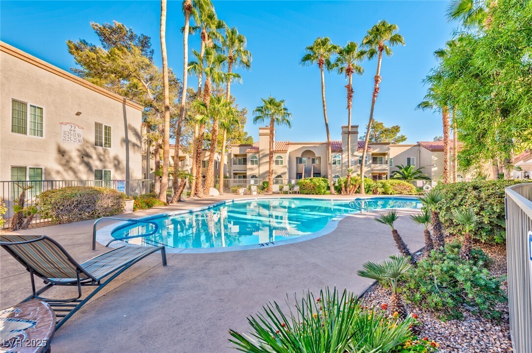 Foto principal - 3145 E Flamingo Rd