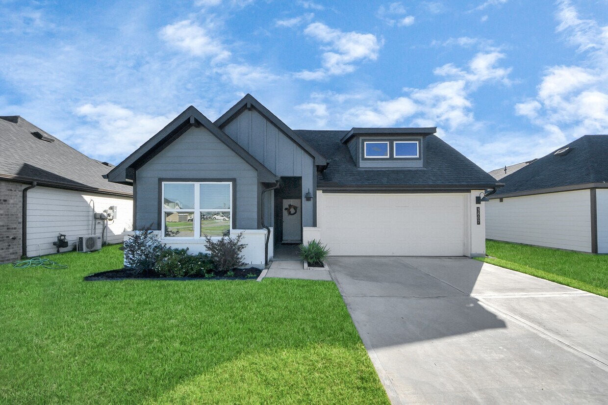 Foto principal - 3807 Beltingham Bend Wy