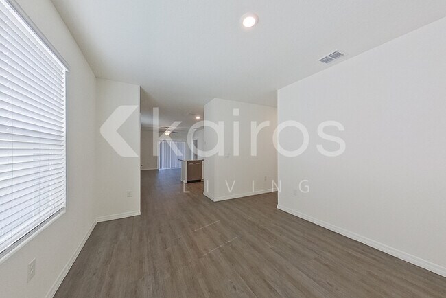 Foto del edificio - 32157 Katelin Cir