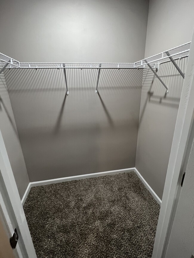 Master closet - 81 Arbor Cove Dr