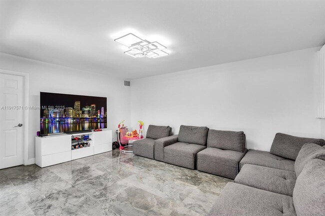 Foto del edificio - 11903 SW 11th Ct