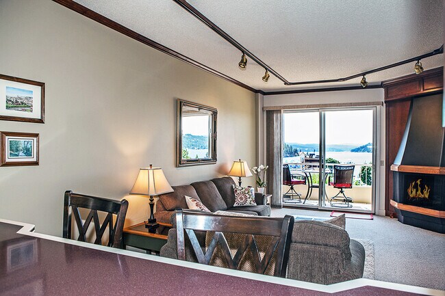 Foto del edificio - 301 N 1st St