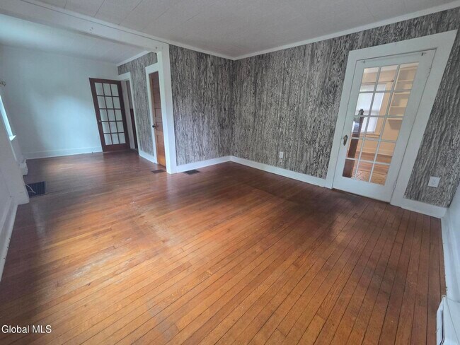 Foto del edificio - 78 Bradt Rd